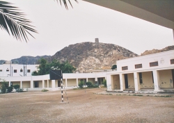 الابنية والمرافق