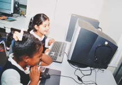 الانشطة العلمية