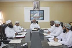 إجتماع المدير العام د.سالم المعشني مع مديري الدوائر من أجل مناقشة استعدادات بدء الفصل الدراسي الثاني للعام 2019/2018م